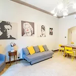 Vintage Charm & Color, And Spacious Appartamento *