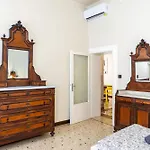 Vintage Charm & Color, And Spacious * Venezia