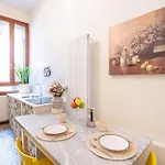 Vintage Charm & Color, And Spacious Venezia
