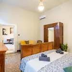 Vintage Charm & Color, And Spacious Appartamento Venezia
