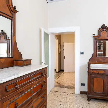Vintage Charm & Color, And Spacious * البندقية