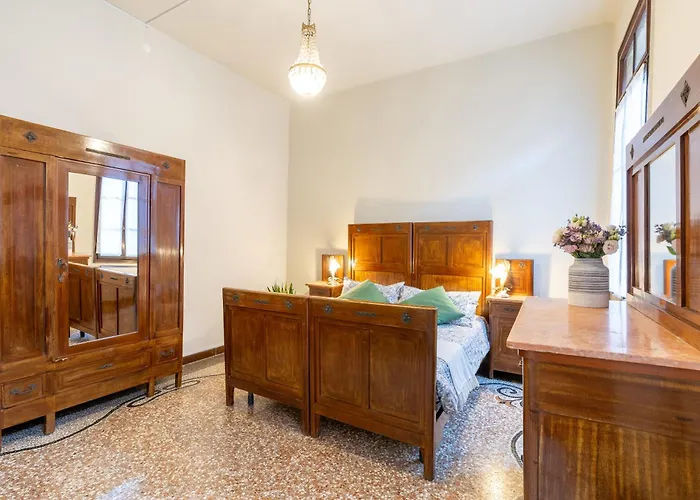 Vintage Charm & Color, And Spacious